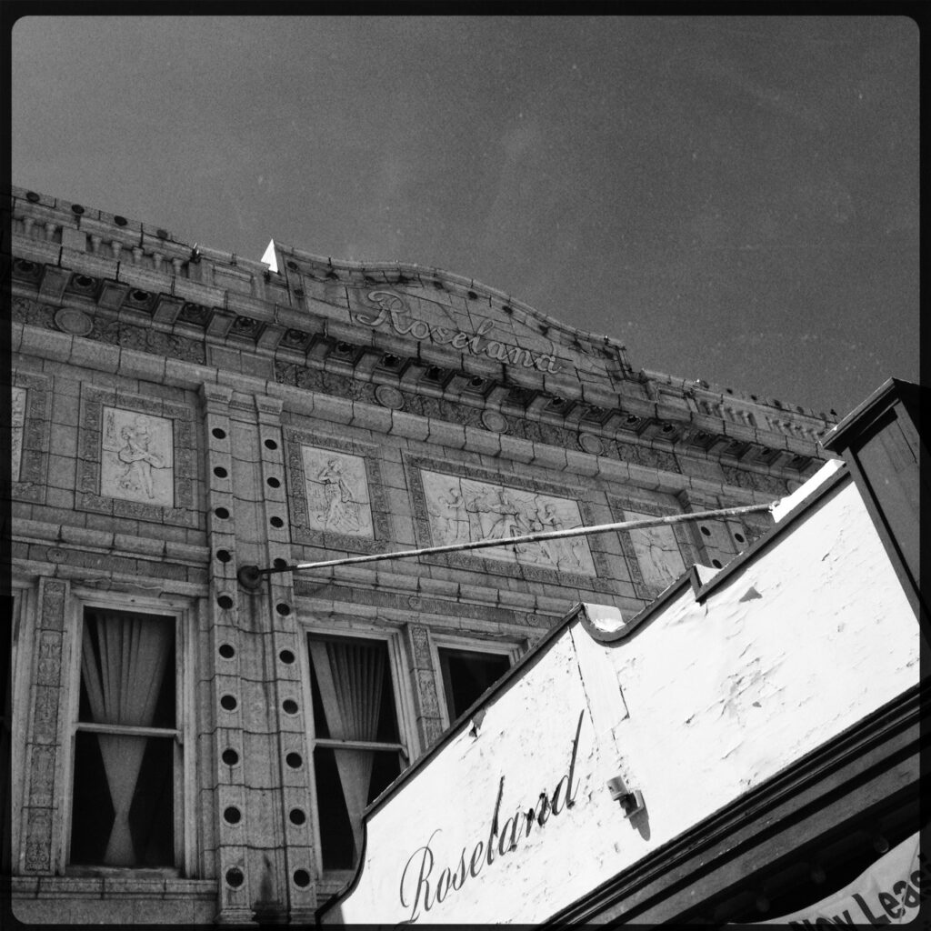 Park Roseland Apartments