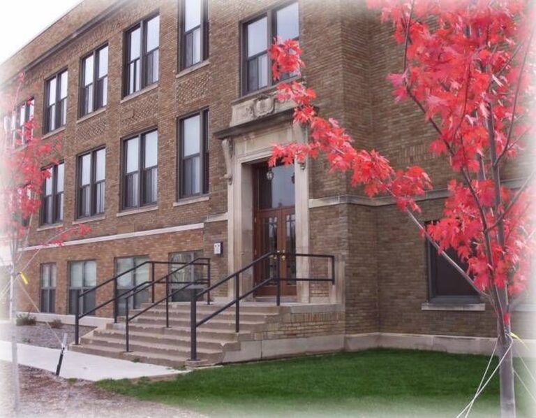 Sikes Abernathie - The Washington Apartments